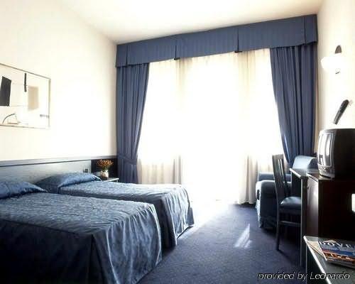 Raeli Floridia 3* Roma