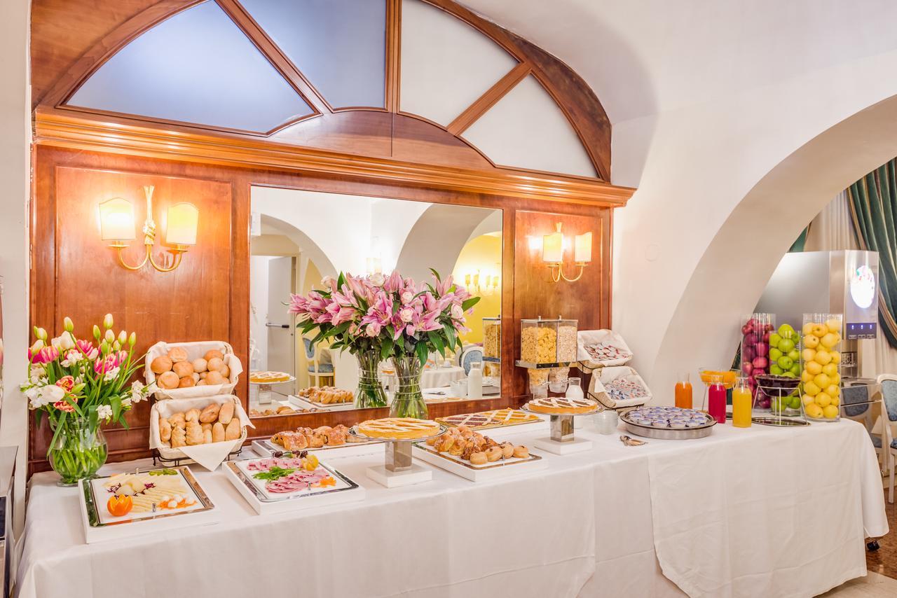 Hotel Raeli Floridia Roma