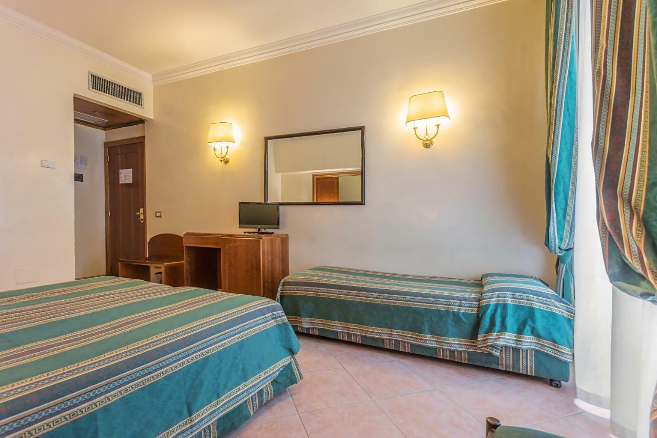 Raeli Floridia Hotel Roma