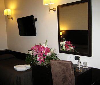 Hotel Raeli Floridia Roma